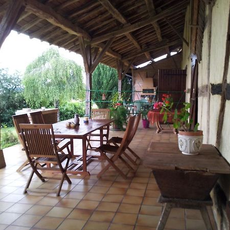 La Croix De Bois Bed & Breakfast Jayat Exterior photo