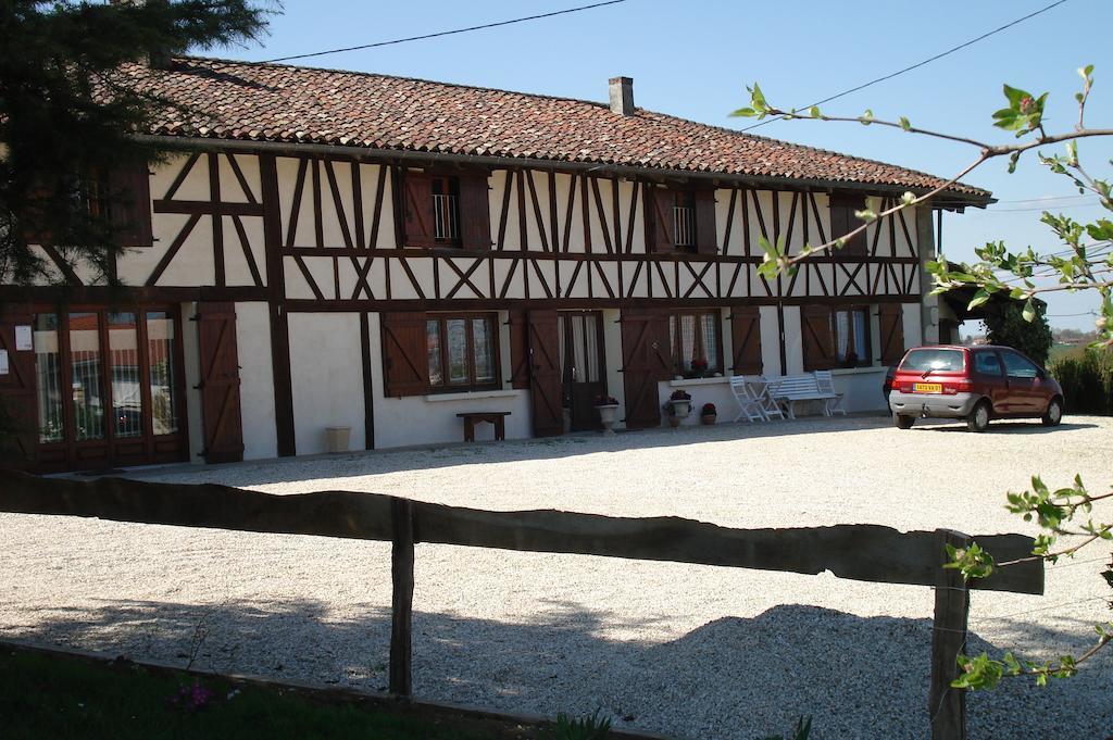 La Croix De Bois Bed & Breakfast Jayat Exterior photo