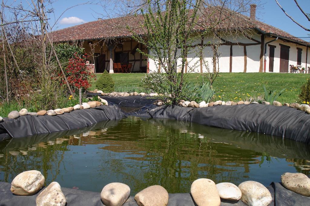 La Croix De Bois Bed & Breakfast Jayat Exterior photo